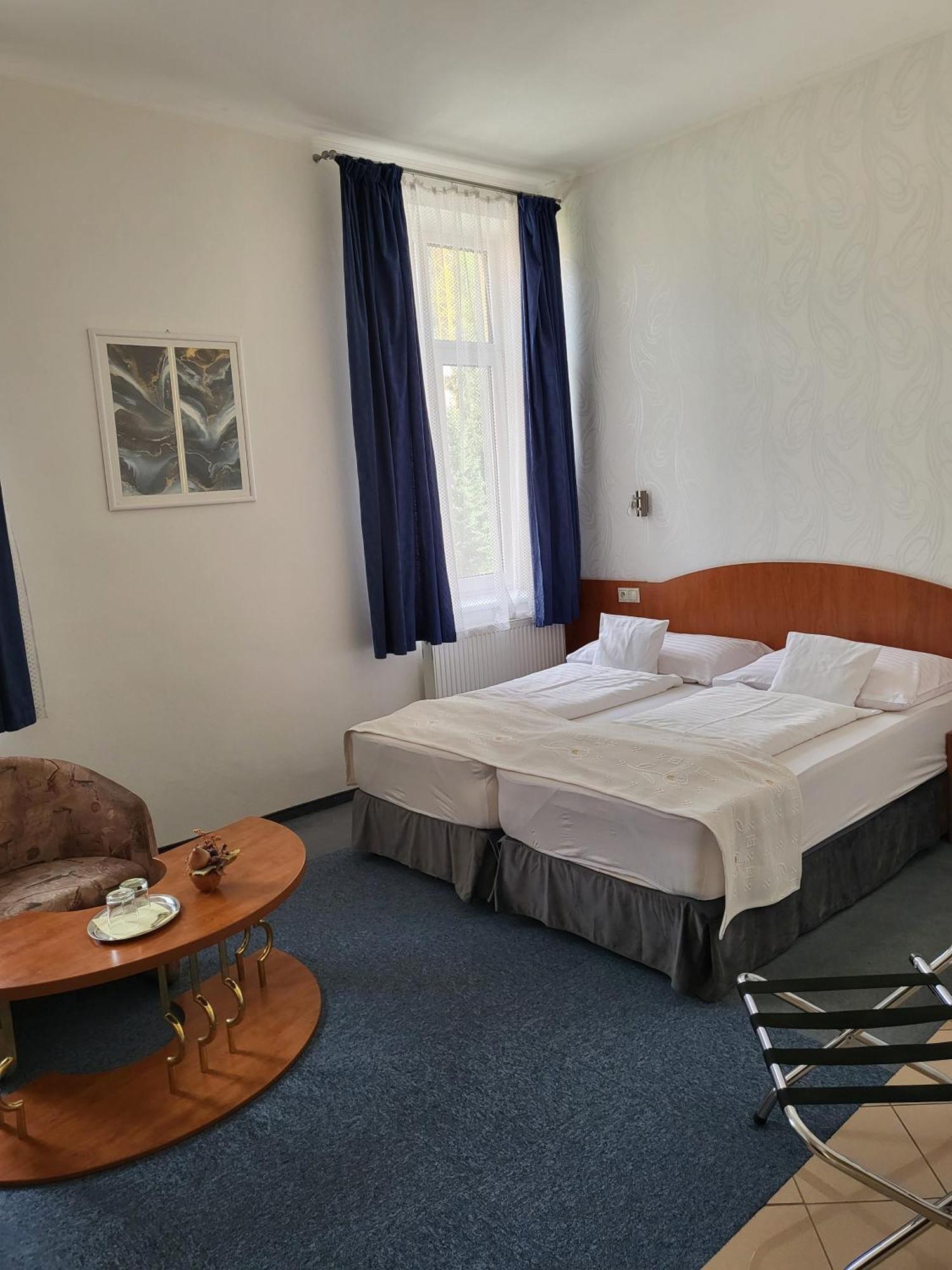 Hotel Margit Trenčianske Teplice Eksteriør billede