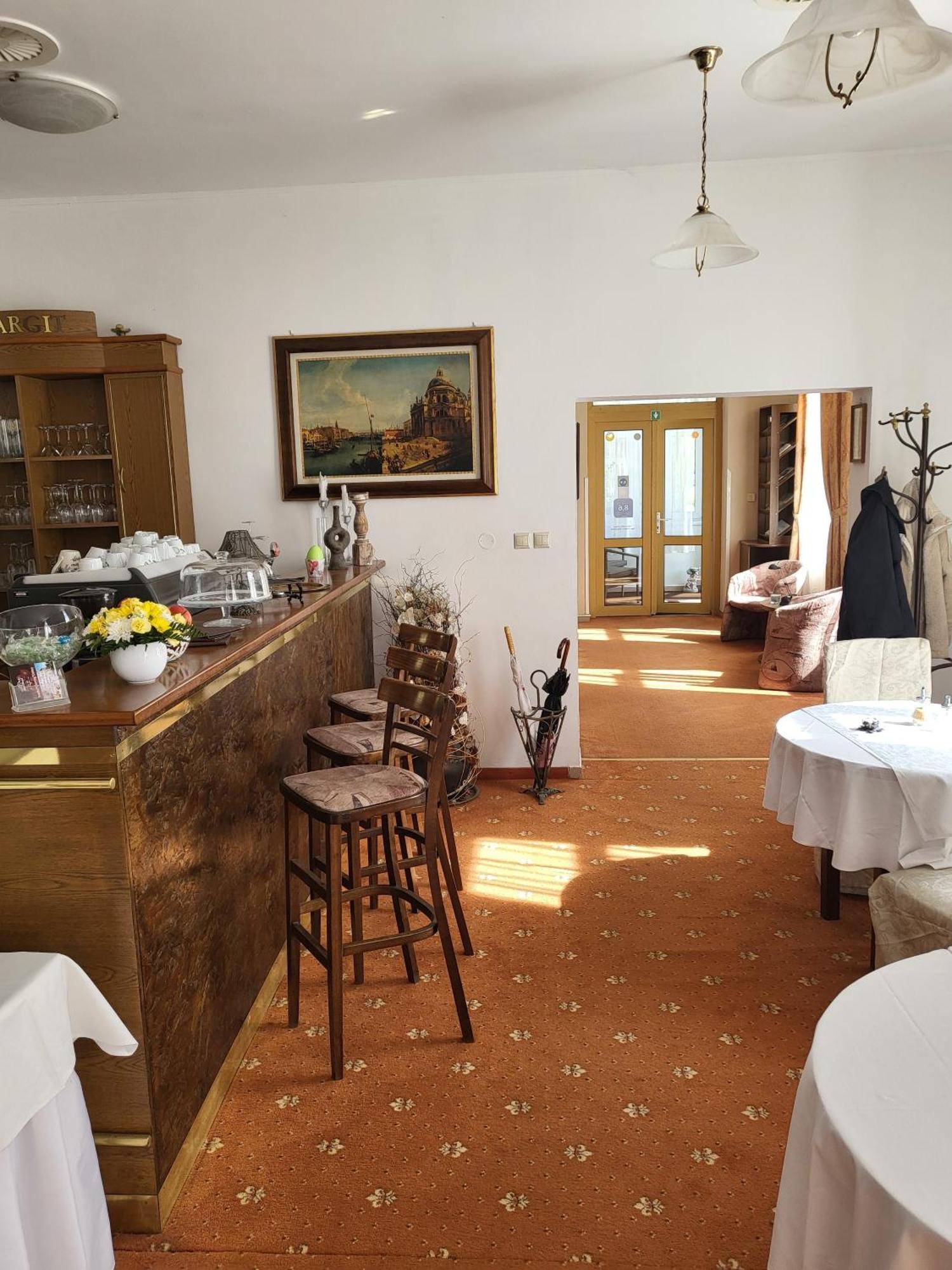 Hotel Margit Trenčianske Teplice Eksteriør billede